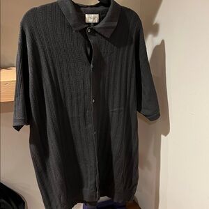 BNWOT-American Eagle Outfitters Charcoal Men’s Textured Polo